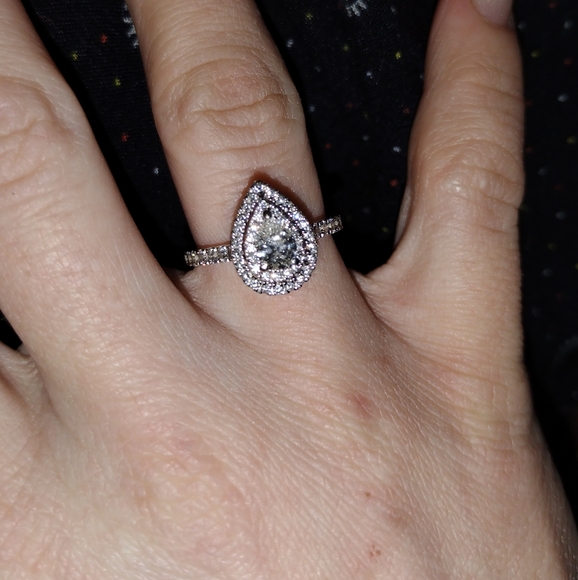 14k sz 7 Vera Wang Love engagement ring - Picture 8 of 16